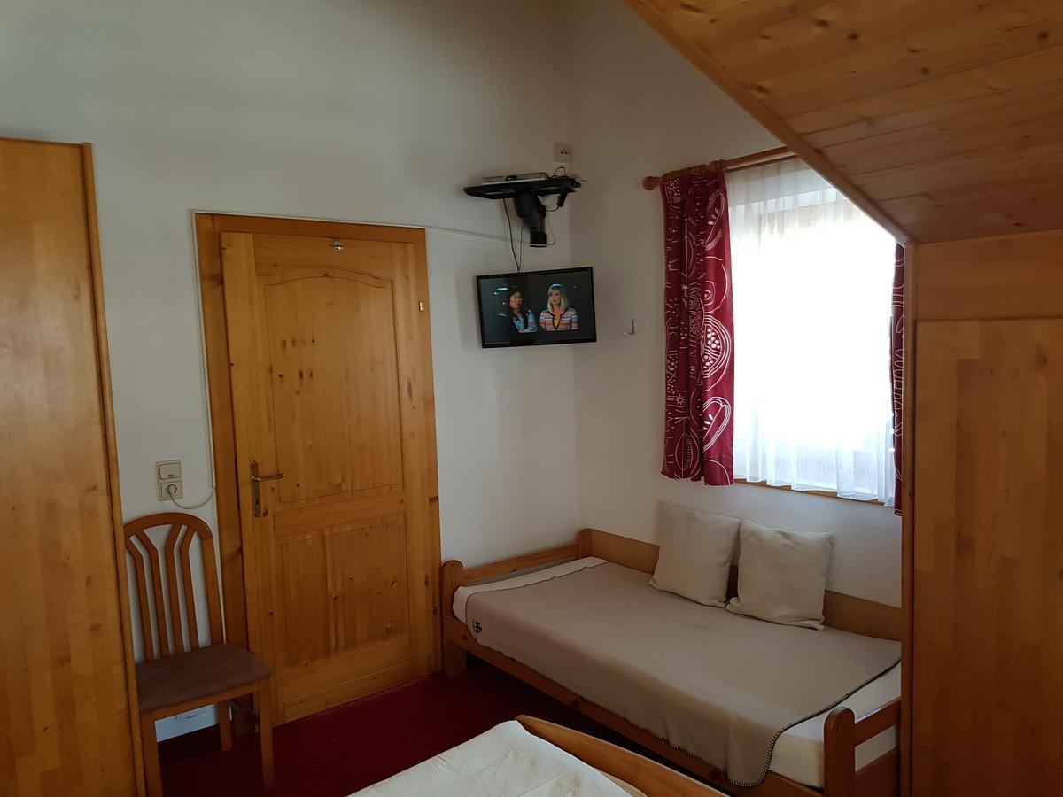 Appartementhaus Hollaus Zell am See Exterior photo